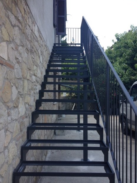 scala esterna 1
